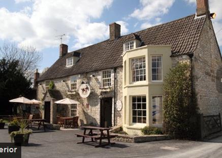 The Horse And Groom Inn Malmesbury Exterior photo
